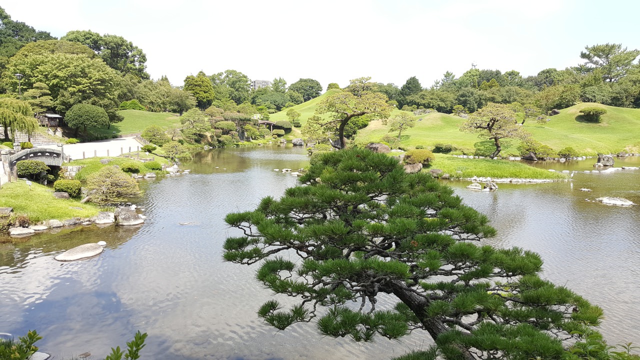 Kumamoto garden with their representation of Mount Fuji!