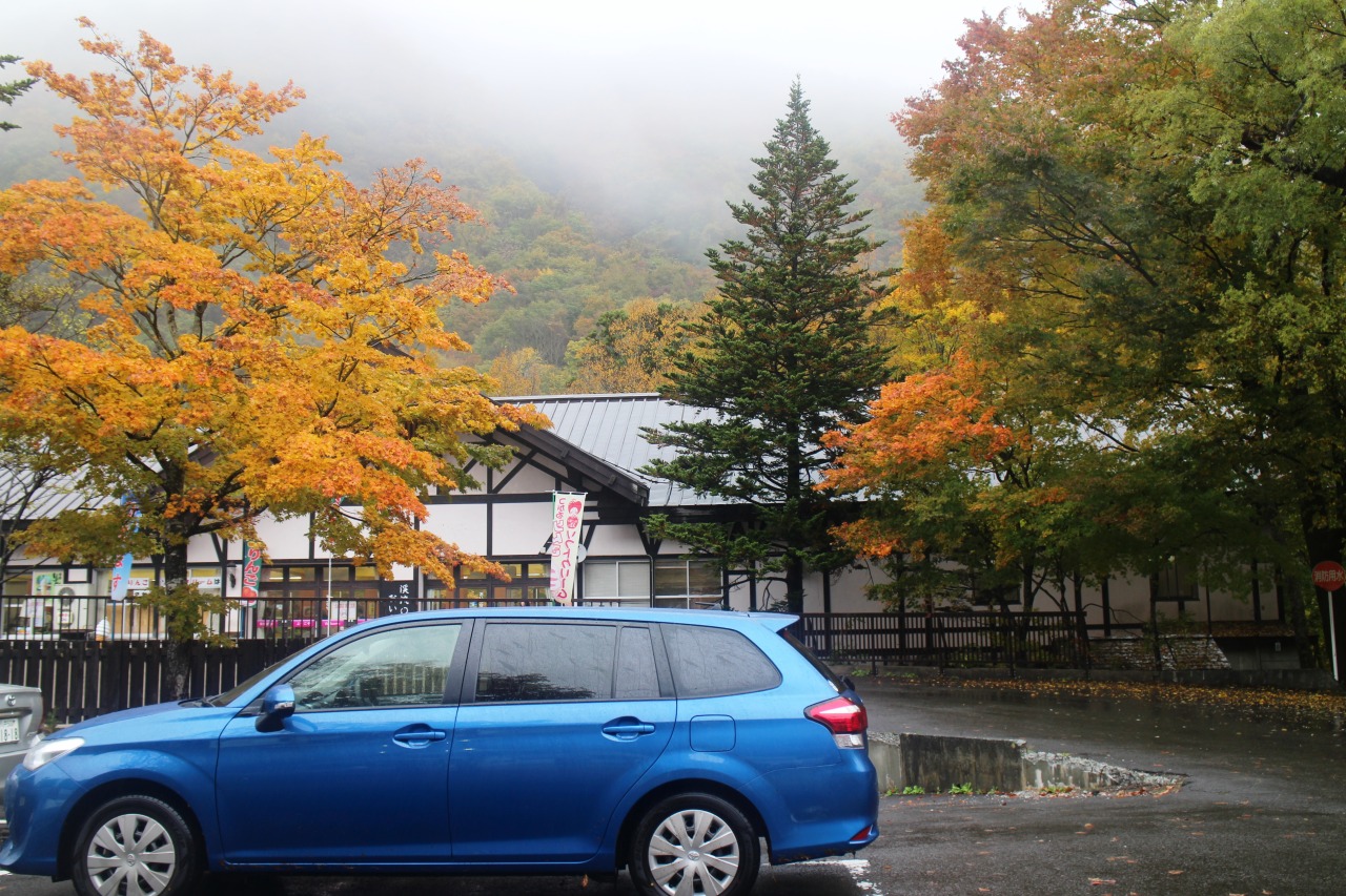 Car rented fm Budget(Narita Airport), is real budget & good condition. Bad weather but amazing trip.